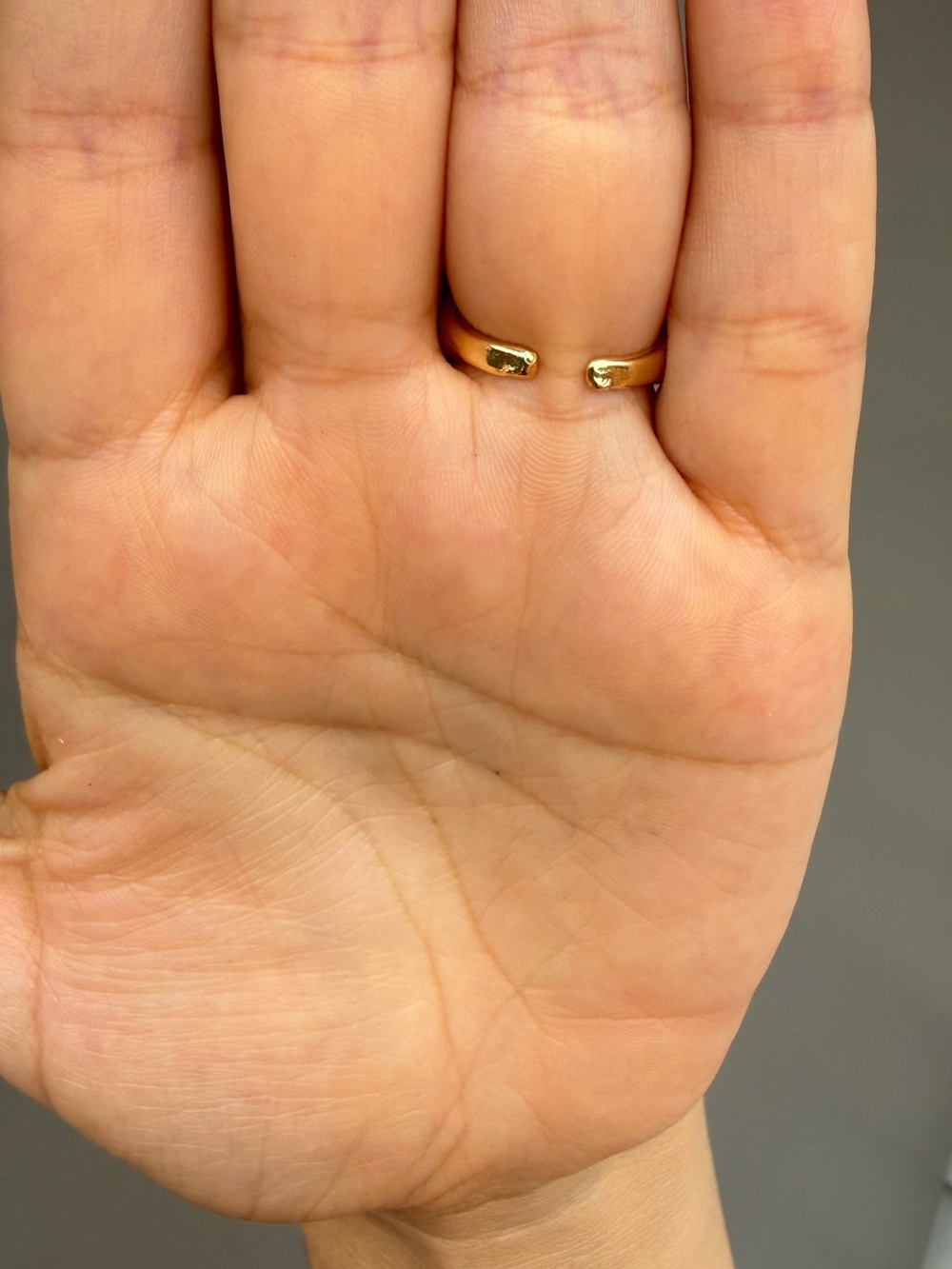 Anthropologie Pearl Cluster Dome Ring - Gold & White - Picture 7 of 8